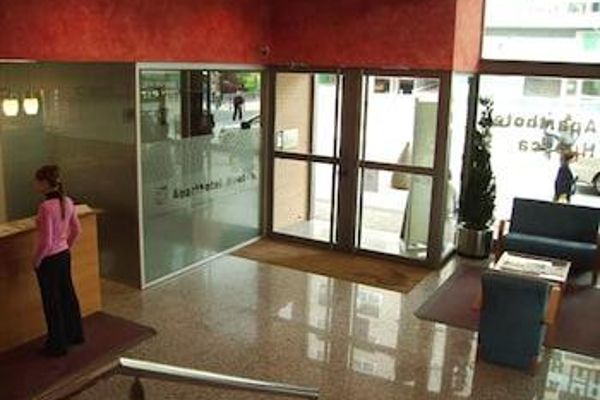 Aparthotel Sercotel Suites Huesca